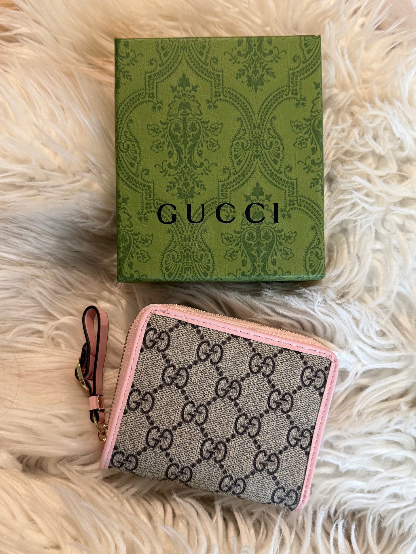 Ready To Ship - GG Wallet