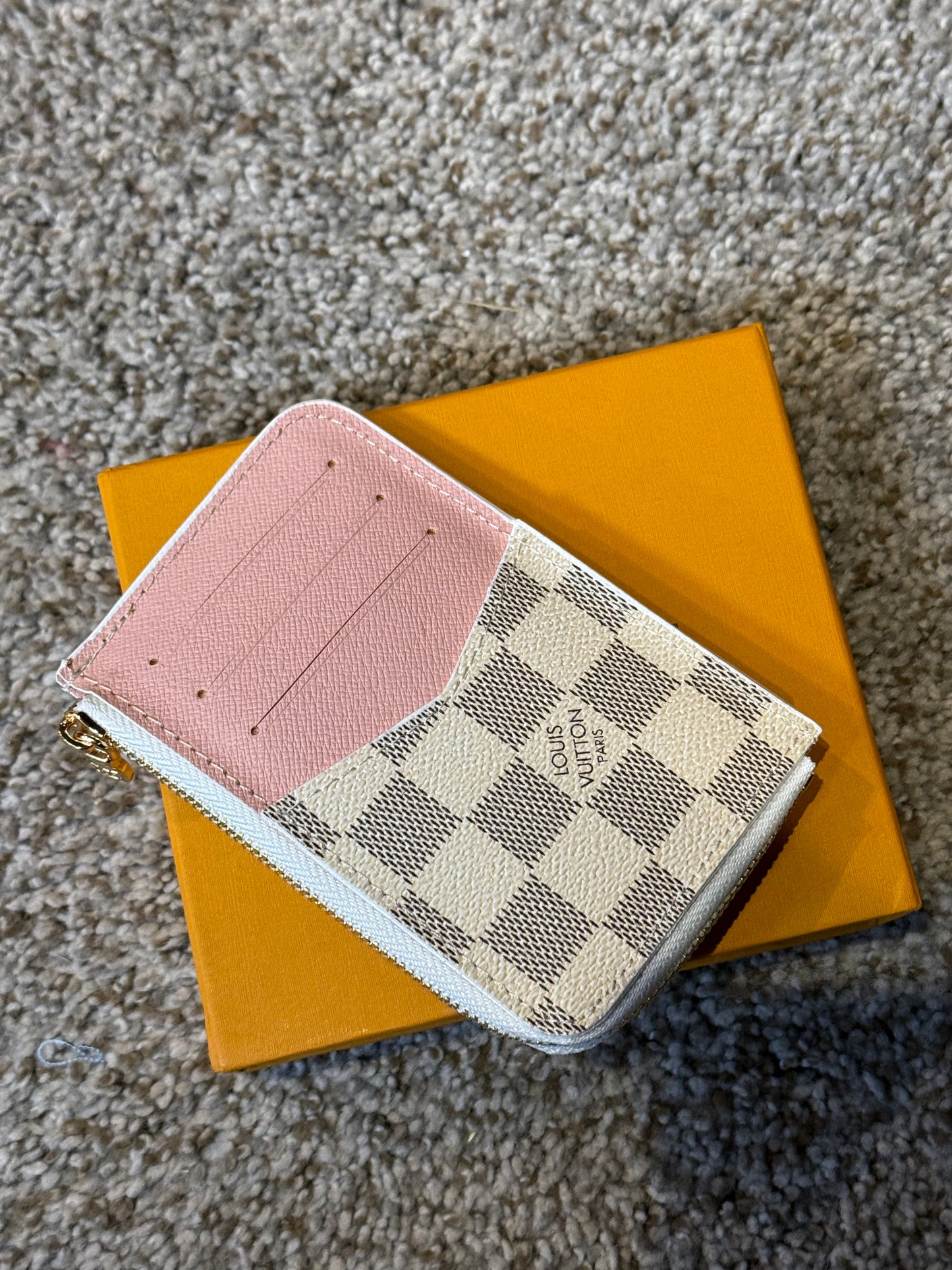 Ready to Ship : White/Pink Wallet
